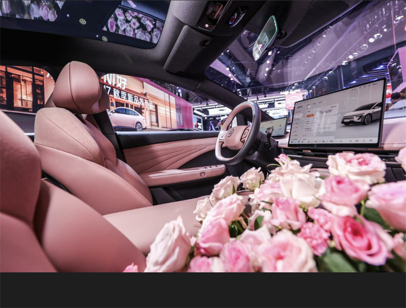 卷瘋了日產(chǎn)N7單月交付破萬(wàn)，成都車(chē)展官宣